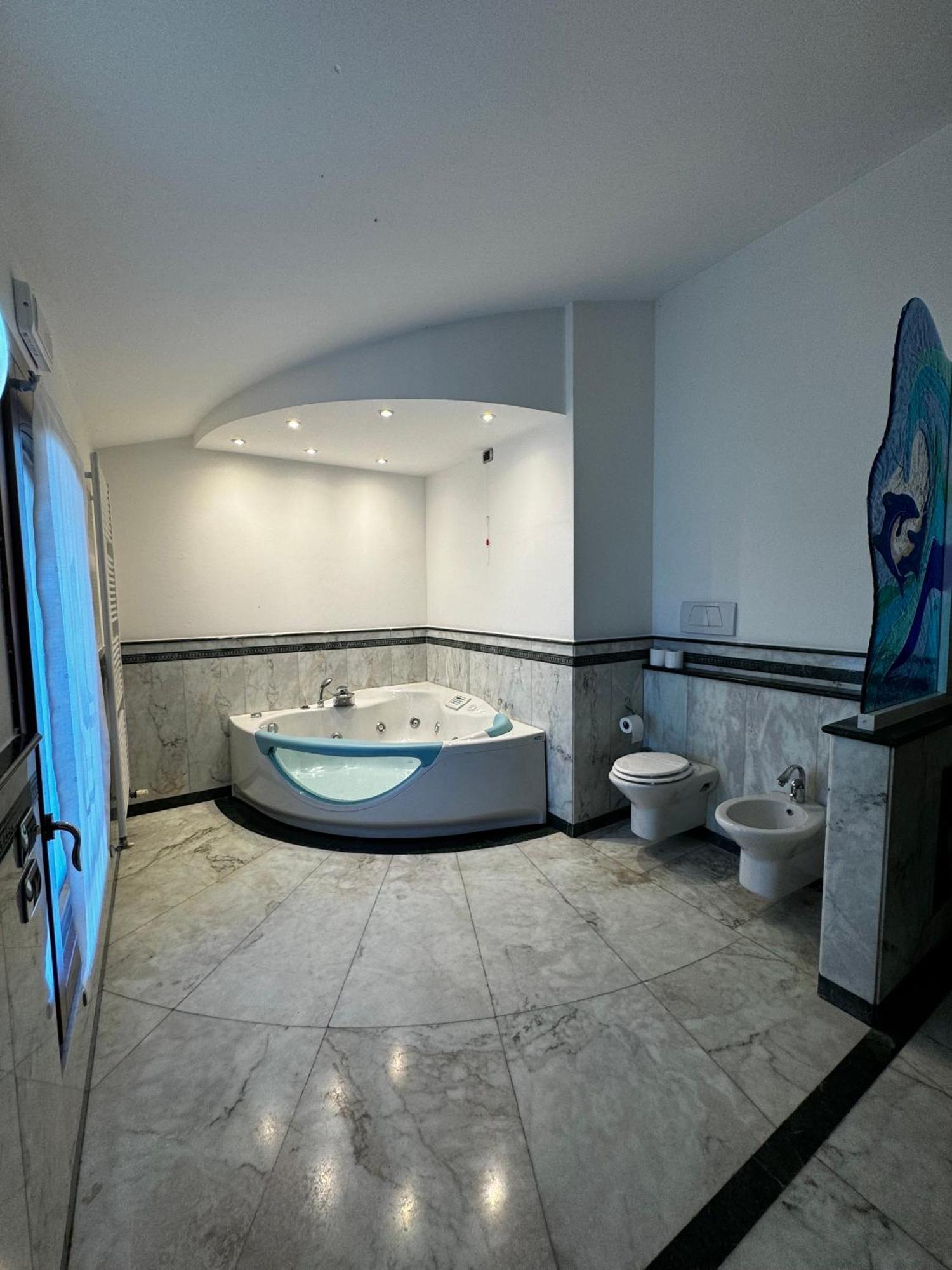 Antico Borgo Di Liteggio Bed & Breakfast Cologno al Serio Eksteriør bilde