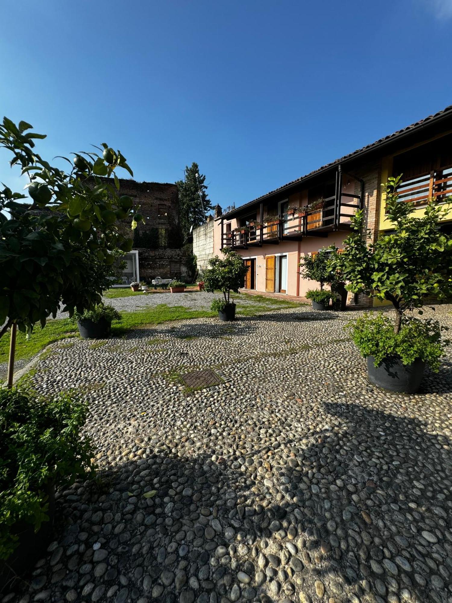 Antico Borgo Di Liteggio Bed & Breakfast Cologno al Serio Eksteriør bilde